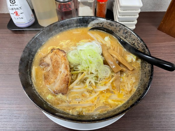 「札幌味噌ラーメン」@麺屋とみよしの写真