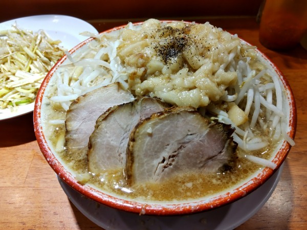 「ネギらーめん別皿」@らーめん バリ男 豊洲店の写真