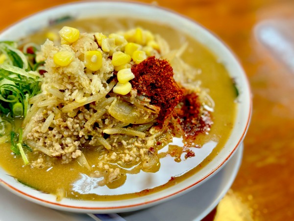 「辛い札幌っぽい味噌らぁ麺1,000円」@会津ばんだいらーめん 伊勢崎店の写真
