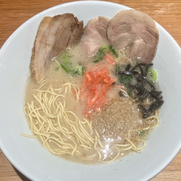 「白丸元味850円(PM価格550円)バラ200円」@博多一風堂 ららぽーとTOKYO-BAY店の写真