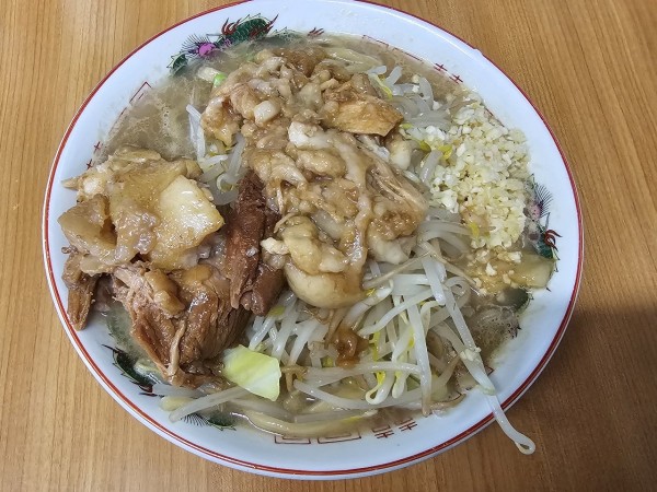 「国産豚ラーメン＋脂増し　900＋100円」@陸王の写真
