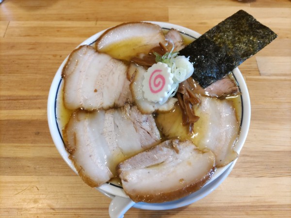 「チャーシュー麺」@there is ramenの写真