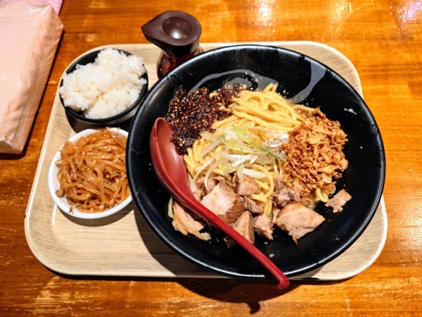 「辛味噌まぜそば」@らーめん 蓮の写真