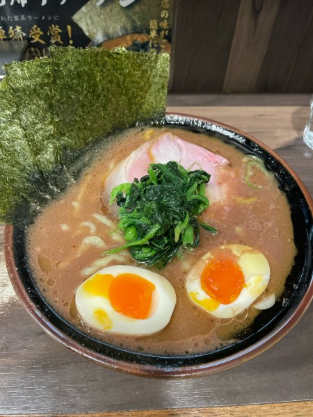 「のり玉ラーメン」@神田ラーメン わいず 神田本店の写真