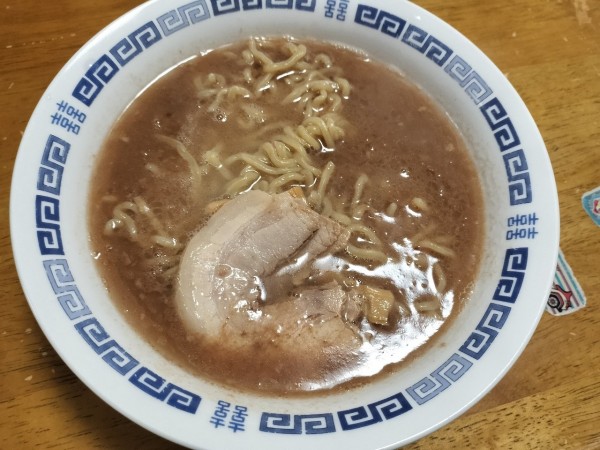 「とんこつらーめん」@無鉄砲 本店の写真