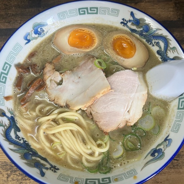 「こく煮干し880円半熟味玉150円」@長尾中華そば 青森駅前店の写真