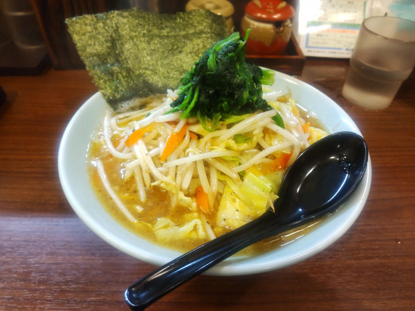 「831ラーメン850円」@831家 和田店の写真