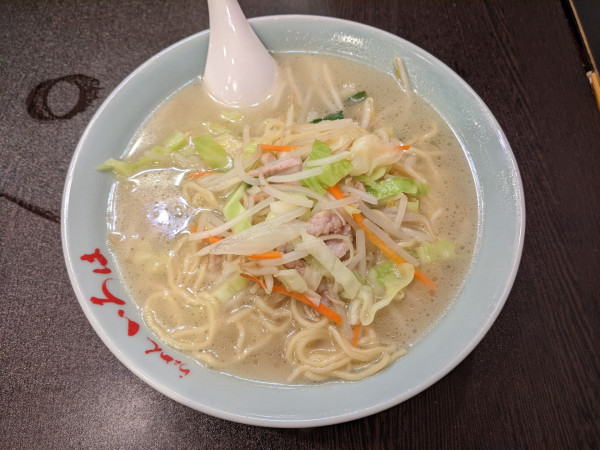 「野菜タンメン：850円」@慶華楼の写真