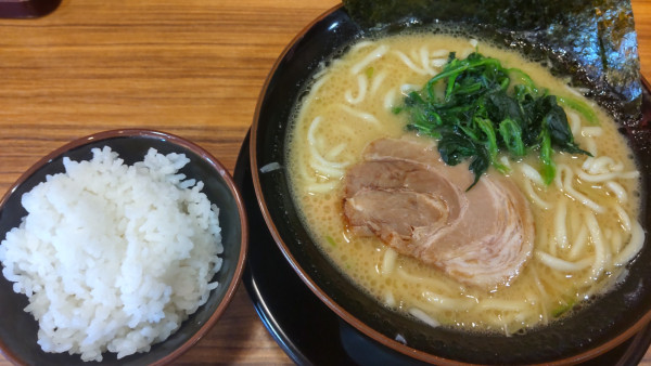 「ラーメン醤油600円麺やわらかめ（毎月11日）」@横浜家系ラーメン 野田家の写真