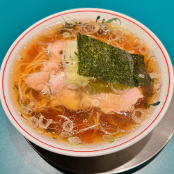 ラーメン(900円)