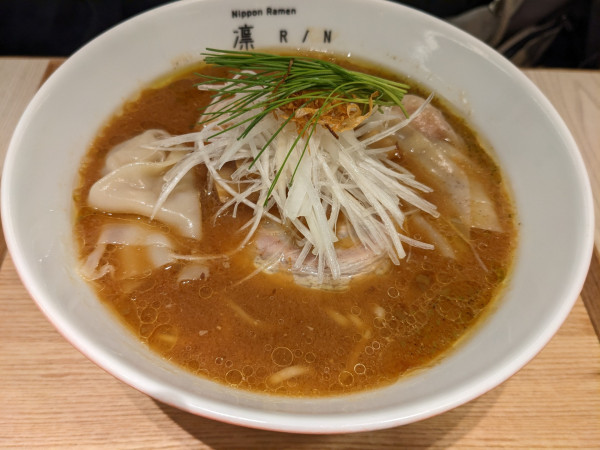 「味噌わんたん麺」@Nippon Ramen 凛 離れの写真