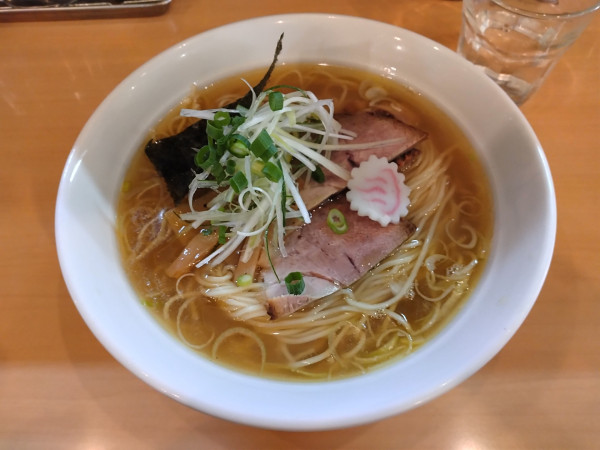 「魂の中華そば(貝ダシ塩)¥980-」@魂麺の写真