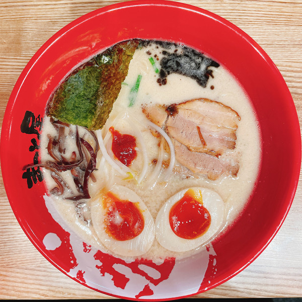 「半熟煮玉子牛じゃんラーメン」@ラーメンまこと屋 渋谷センター街本店の写真
