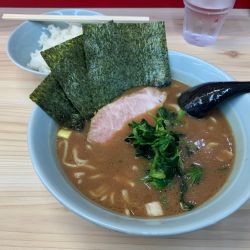 ラーメン並 800円
