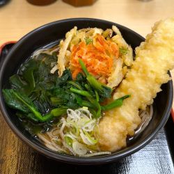 桜海老のミニかき揚げとイカ天〜菜の花添え〜(670円)