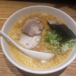 玉子とじらーめん