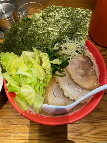 「ヤバいラーメン」@圭一屋 本店の写真