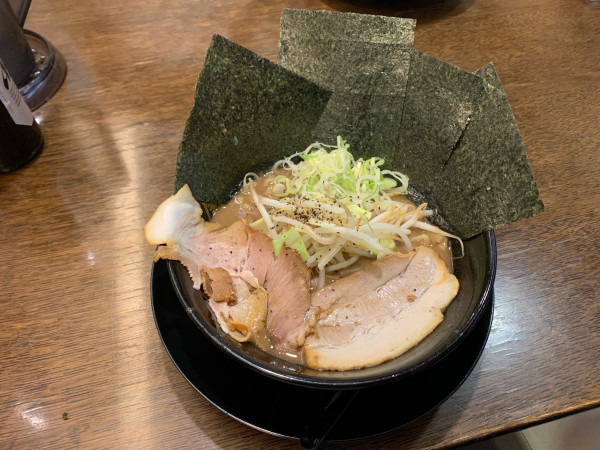 「極豚とんこつ　手揉み極豚麺　のりT P」@麺屋 極豚の写真