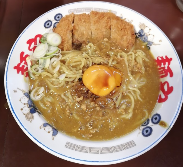 「カツカレー麺：1050円」@らー麺やの写真