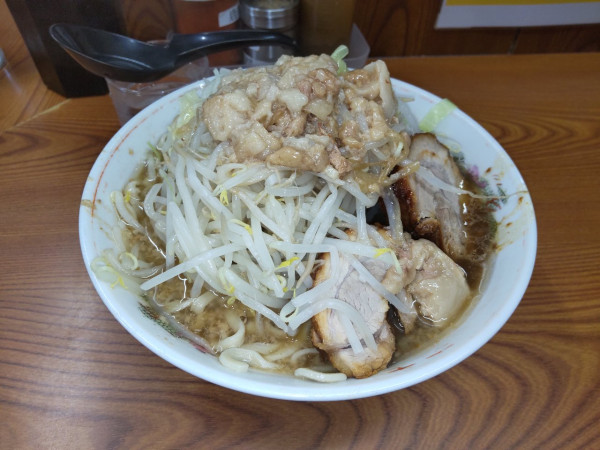 「らーめん　900」@ラーメン二郎 亀戸店の写真