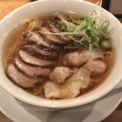 チャーシューワンタン麺