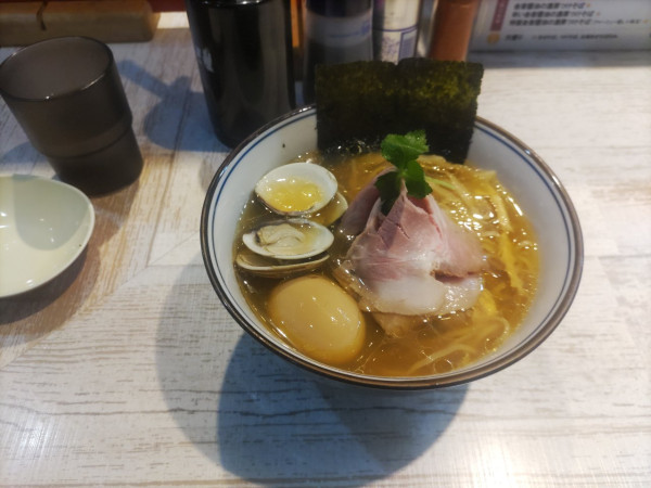 「蛤そば」@中華そば 四つ葉の写真