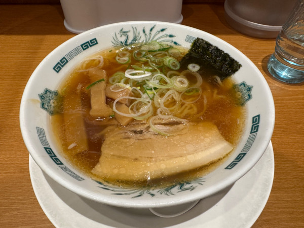 「中華そば（並盛・140g）390円」@日高屋 イーサイト高崎店の写真