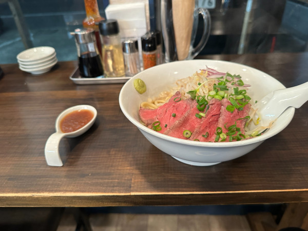 「アリアータまぜそば（並盛・250g）920円→500円」@麺屋 承太郎の写真