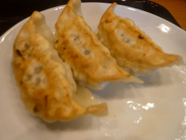 「彩の国黒豚餃子（3個）」@埼玉タンメン山田太郎 小平中島店の写真