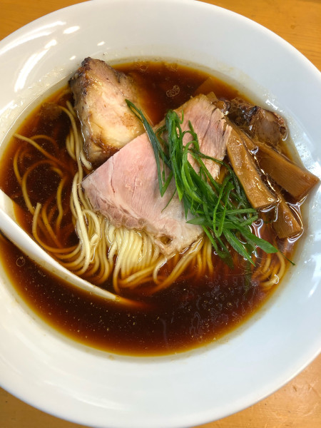 「地鶏醤油そば」@中華そば 喜富の写真