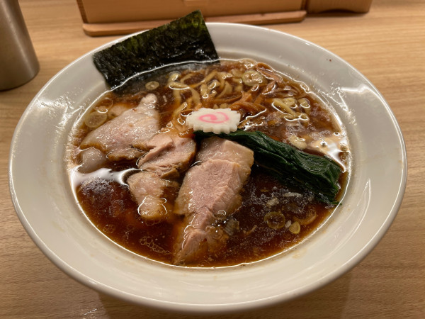 「醤油ラーメン」@長岡食堂 東京ラーメン横丁店の写真