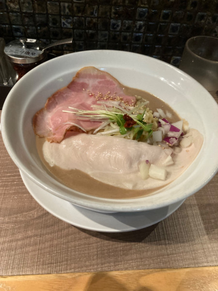 「地鶏特濃らーめん（８８０円）」@麺家ダイナSOUL 六甲道店の写真