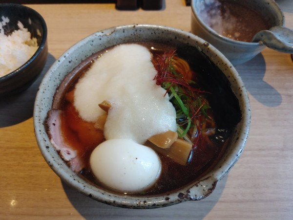 「姫路拉麺とろろご飯付き」@姫路麺哲の写真