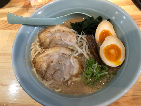 「ラーメン味玉」@三代目 仙八来々軒の写真