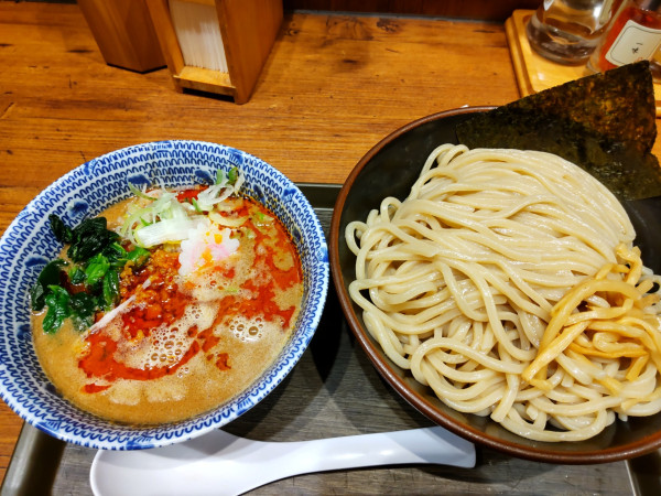 「坦々つけめん並盛990円」@舎鈴 ビーンズ武蔵浦和店の写真