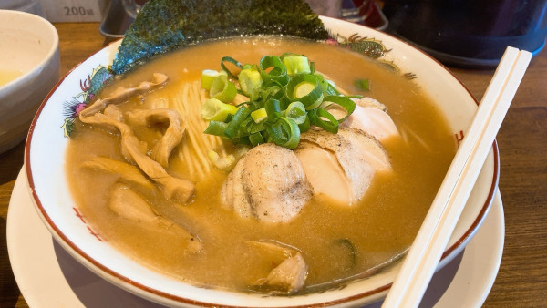 「こってり中華そば」@麺屋58の写真