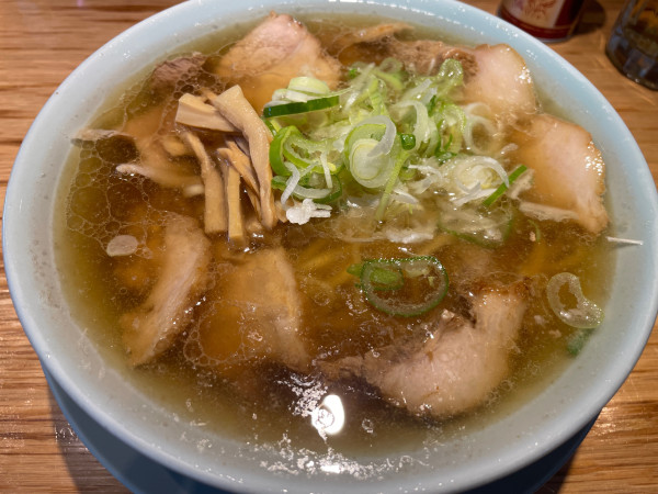 「中華そば」@えっちゃんラーメン。 田町店の写真