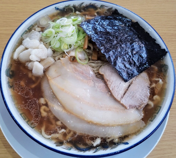 「中華そば 普通 900円」@ケンちゃんラーメン 古河店の写真