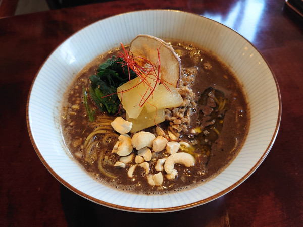 「チョコレートタンタン麺」@君ノ珈琲の写真