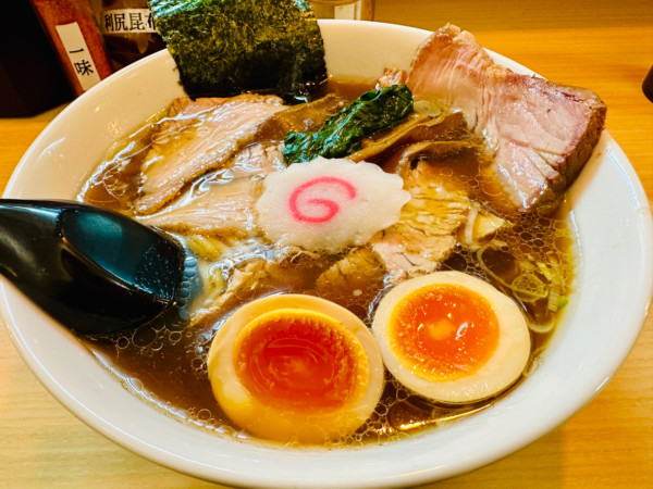 「特製中華そば【1250円】」@にしき之中華ソバの写真