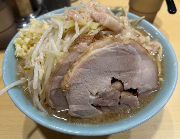 「小ラーメン」@ラーメン二郎 八王子野猿街道店2の写真