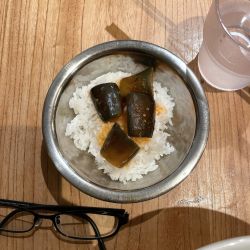 茄子のアチャール飯