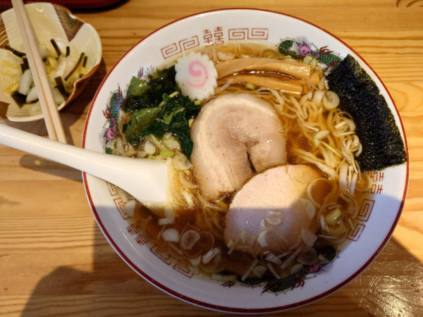 「醤油ラーメン830円」@白河ラーメン 小峰屋の写真