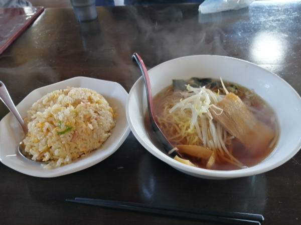 「醤油ラーメン」@台湾料理 永旺の写真