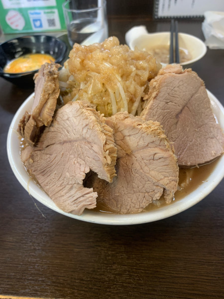 「ラーメン中 豚マシ」@ラーメンどでん 大宮店の写真