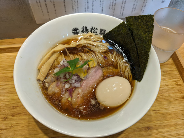 「特製淡麗醤油らぁ麺」@淡麗醤油らぁ麺 鶏松の写真
