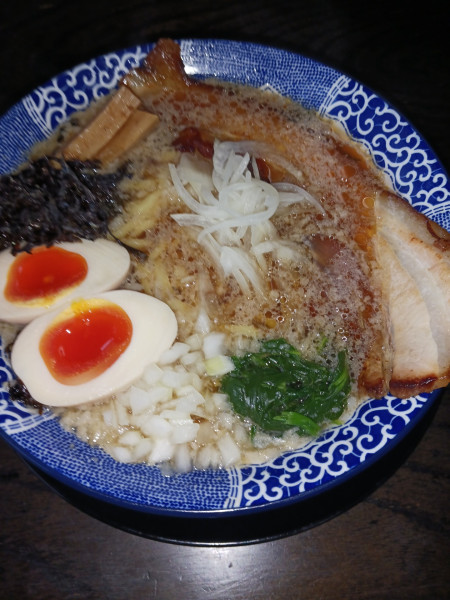 「背脂ラーメン醤油(特)」@麺屋はるの写真