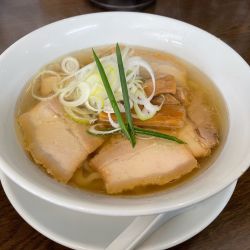 イリコ塩らぁめん