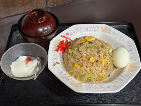 「チャーハン 大盛　680円」@青山ふ〜ちんの写真