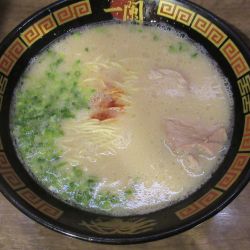 ラーメン（980円）